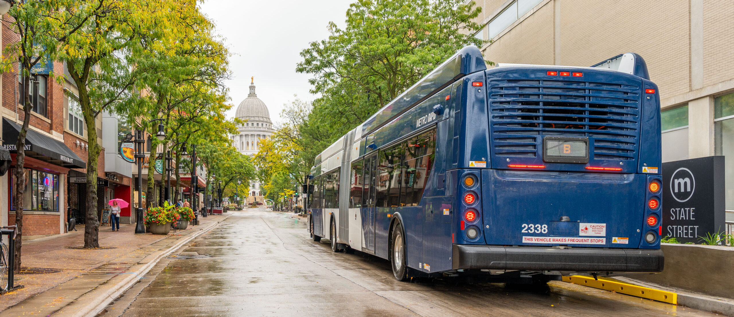 Madison 60' electric bus